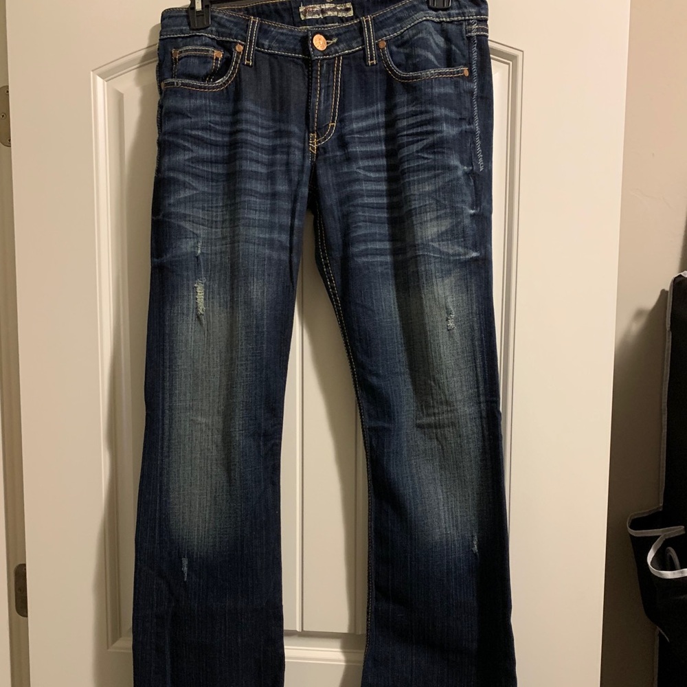 BKE Stella Distressed Jeans